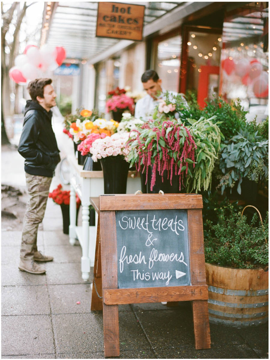 The Moores Pop Up Sinclair & Moore